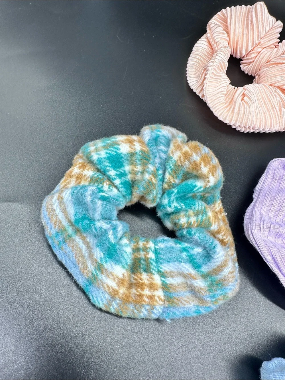 6 Pc Hair Scrunchies Set Pastel Ribbed Knit Plaid Floral Velvet Plaid Hair Ties